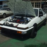 ＡＥ85トレノ３ドア白/黒　20バルブ　セミレス